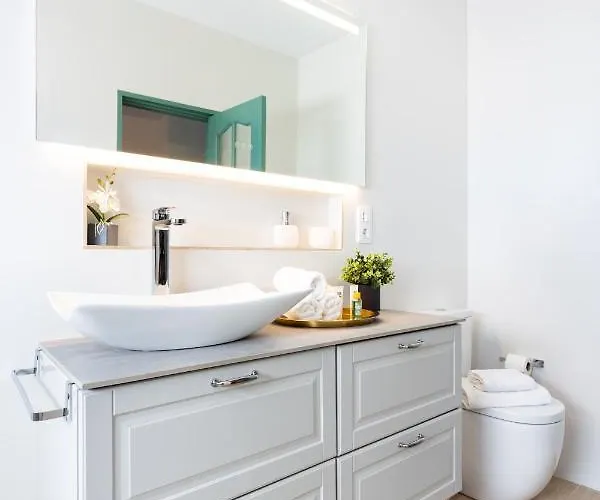 Home2book Urban Chic Sebastian סנטה קרוז דה טנריף