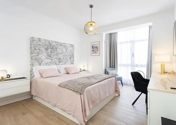 Home2book Urban Chic Sebastian סנטה קרוז דה טנריף