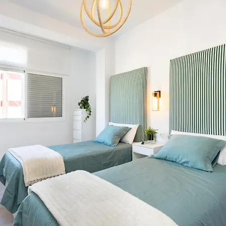 Home2book Urban Chic Sebastian * Santa Cruz de Tenerife