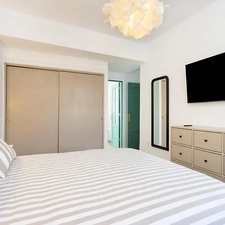 Home2book Urban Chic Sebastian Apartment Santa Cruz de Tenerife
